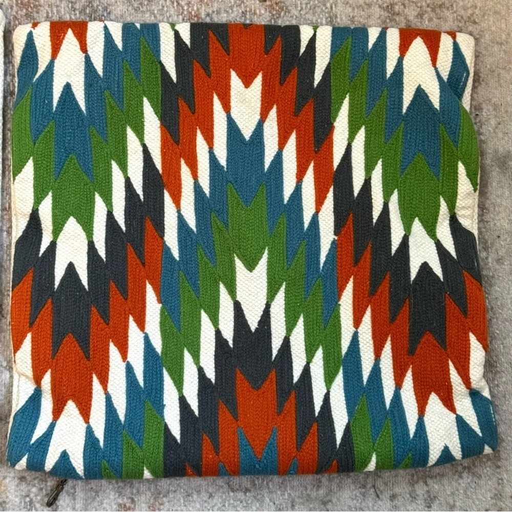 Crate & Barrel Tempest Woven Needlepoint Pillow Covers Set 2 Southwestern 16x16”